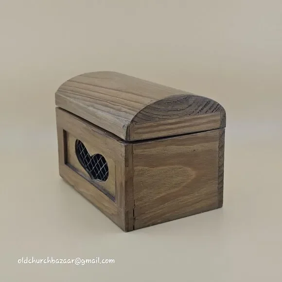 Handmade Wooden Trinket Box Heart Cutout Dome Lid Rustic Brown Primitive Decor - Picture 5 of 9